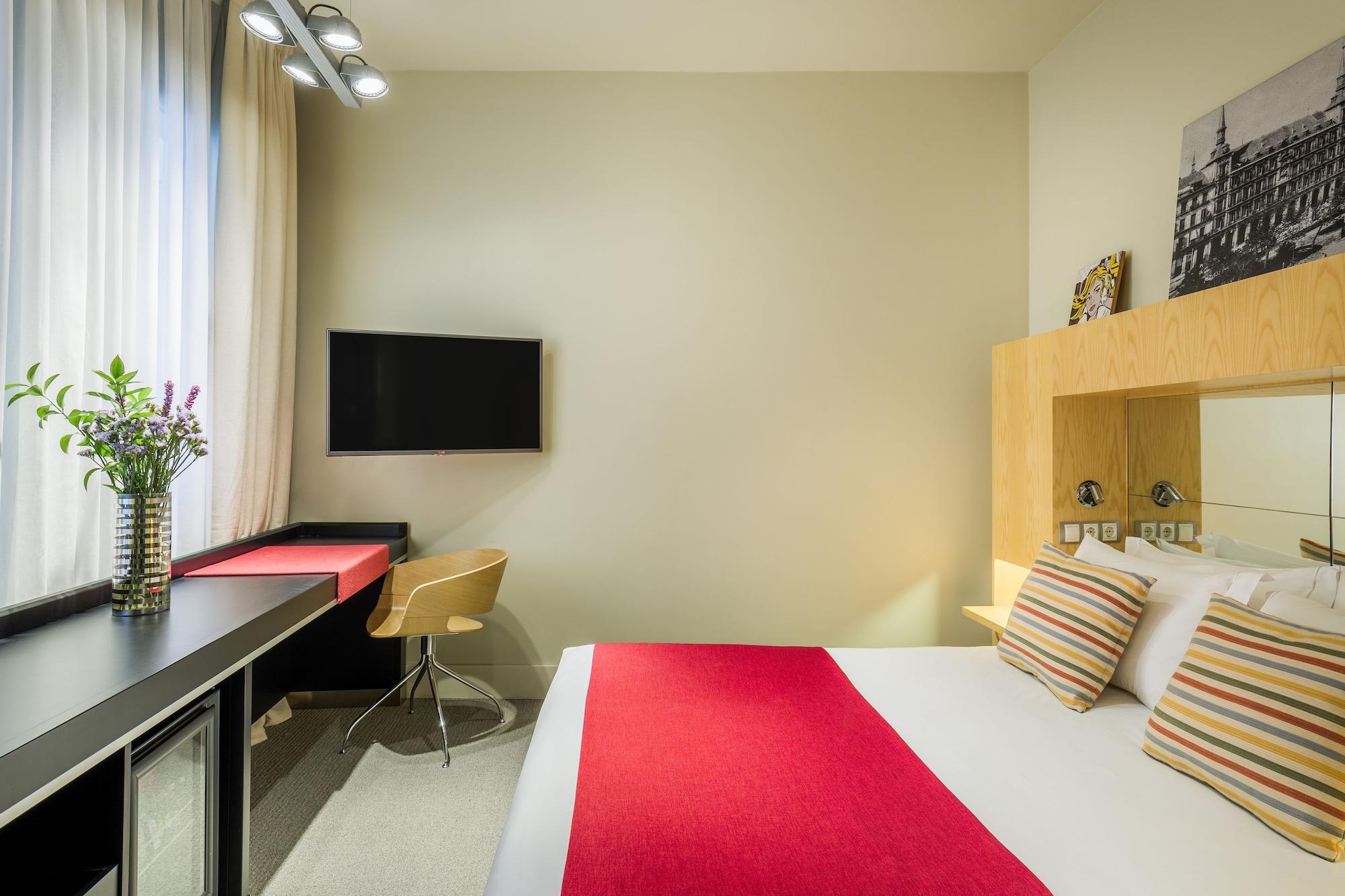 Room Mate Alicia, Madrid Bagian luar foto